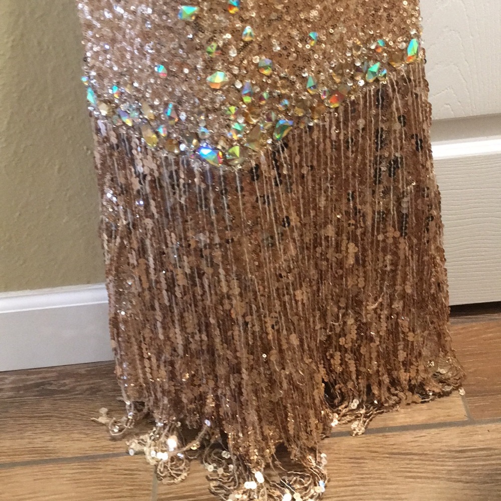 Night Moves Prom Dress - Picture 2 of 4
